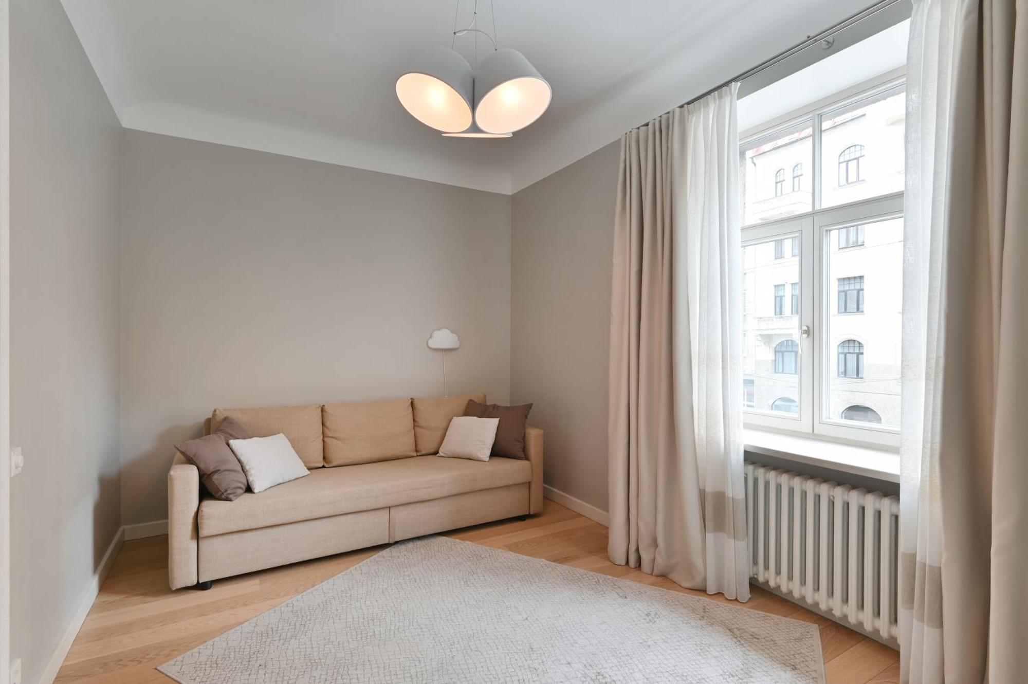 Modern 2-Bdrm Centre Apartment รีกา ภายนอก รูปภาพ